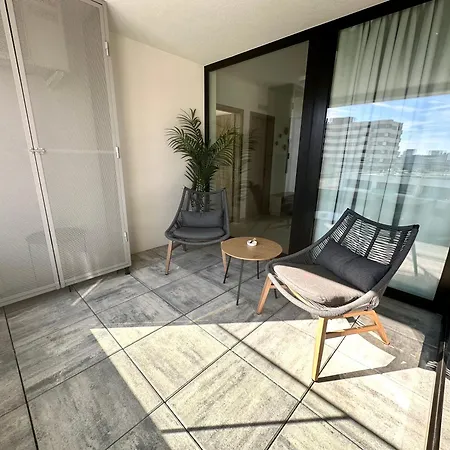 New Modern Near Tipos Arena With Parking Daire *