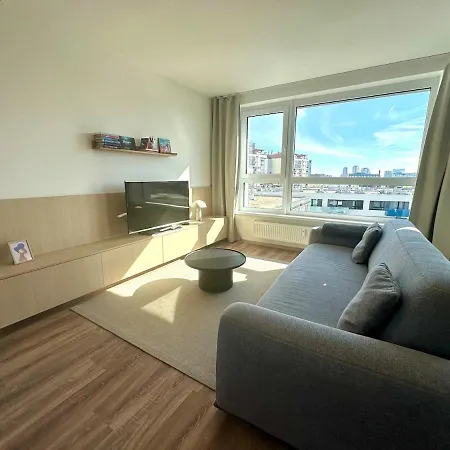 Daire New Modern Near Tipos Arena With Parking Bratislava