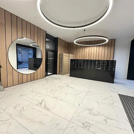 New Modern Near Tipos Arena With Parking Appartement *